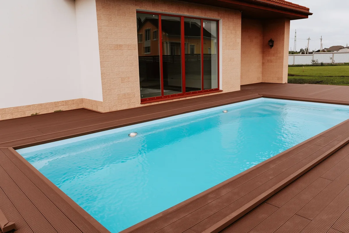 Композитный бассейн Laguna 8 — вид сверху в Москве